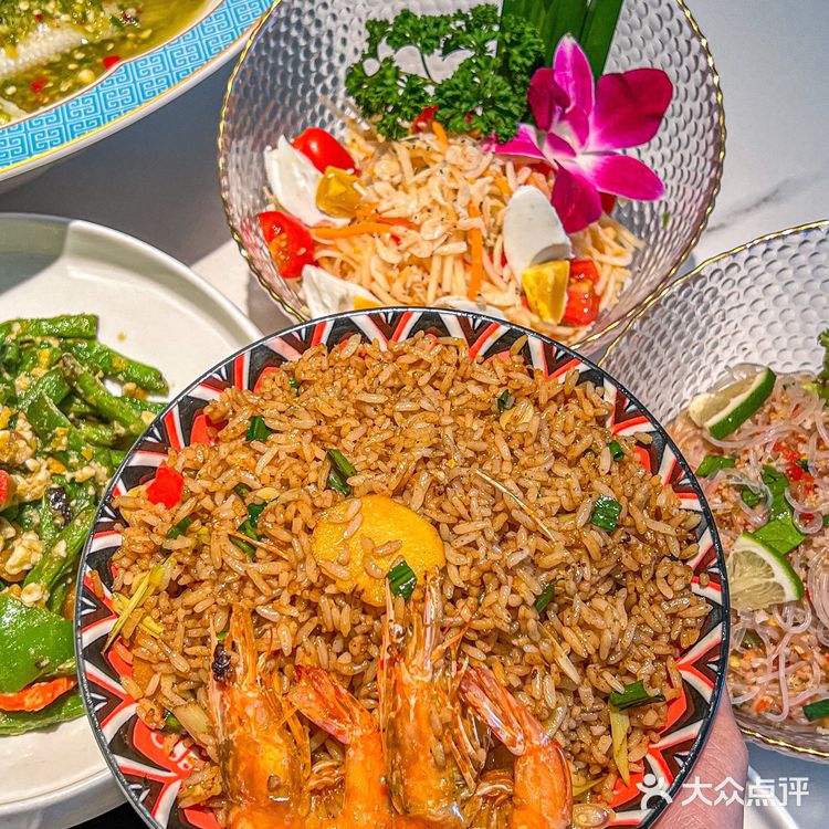 今天就解锁一家隐藏在东门的宝藏泰式料理专门店