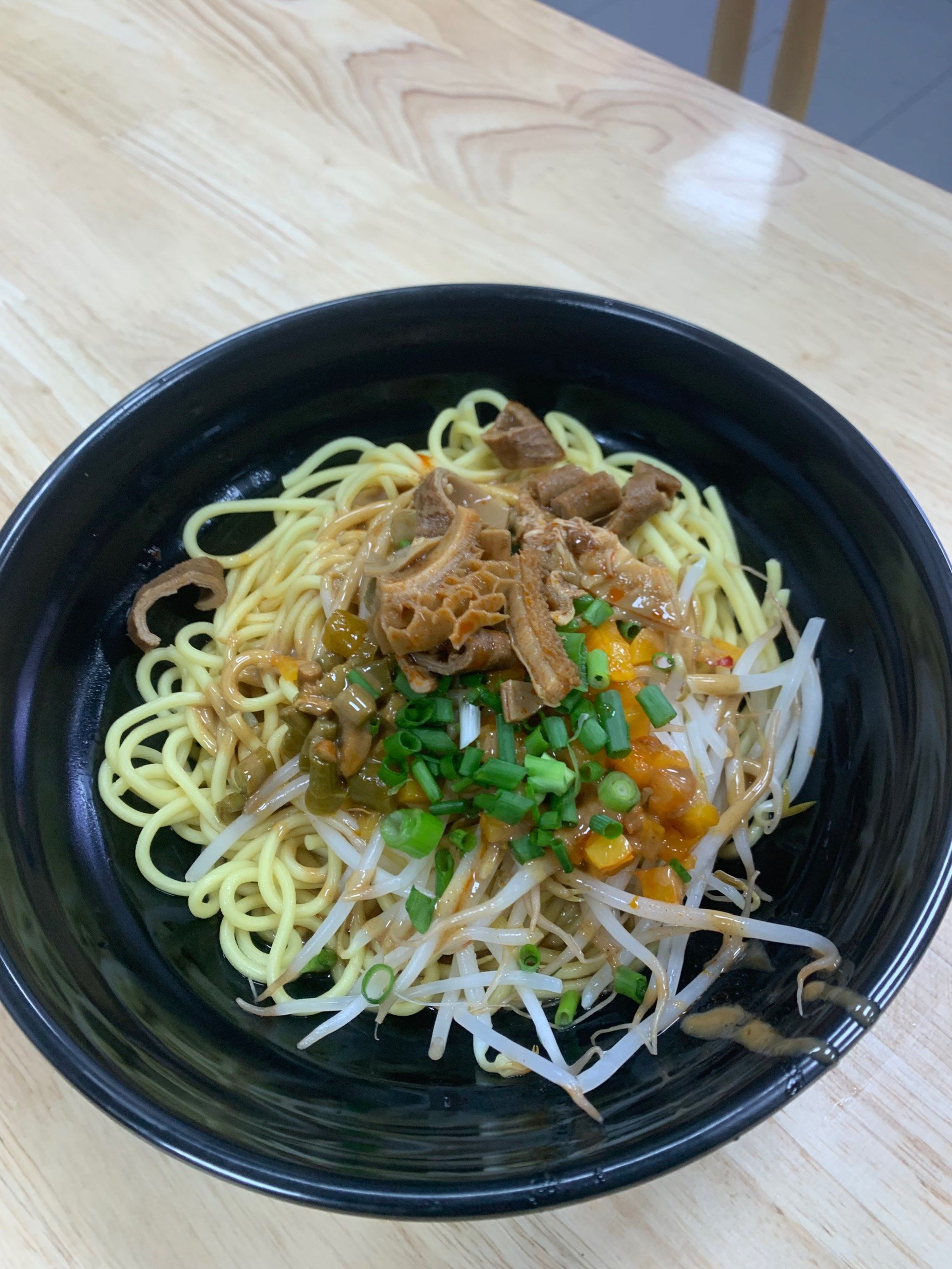 这家服务区的热干面还是不错的