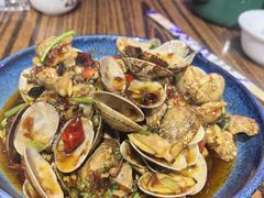 -蚝堡海鲜·威海菜·海肠捞饭·烧烤·亚洲吃蚝公司(幸福门店)