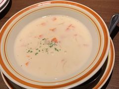 奶油蘑菇汤-萨莉亚意式餐厅(莲花国际广场店)