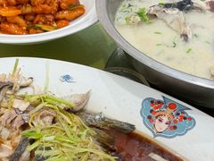 -雪湖煜辰鱼头老店(雪野湖店)