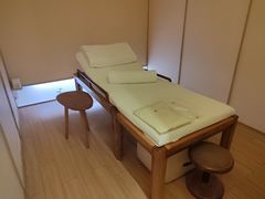 -常乐·对症推拿(解放碑英利大融城店)