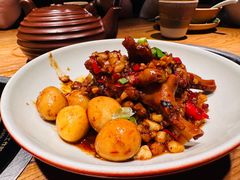 田二娘的耙鸡爪-吃饭皇帝大土家民族菜(正大广场店)