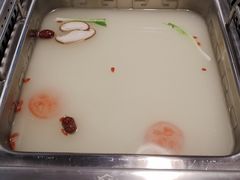 羊肉汤锅底-宽窄巷子串串(龙湾万达广场店)