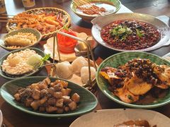 -包整·丝娃娃(一览甲秀楼风景店)