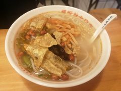 -阿熊螺蛳粉(北大街店)