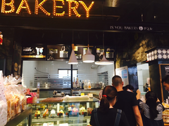 门面-IS YOU BAKERY 伊之友烘焙(飞鹤路店)