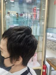 -阿兵荣辉美容理发有限公司