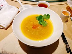 蟹粉鱼翅-成隆行·蟹王府(九江路店)