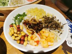 素粉-怪噜范·老贵阳街头名小吃(汇金星力城店)
