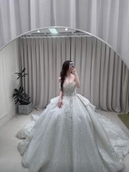 -LOVE SHINE婚纱·红鼎庄龙凤褂·妈妈装定制
