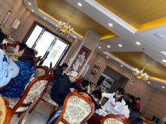 大堂-鲁朗纳麦石锅鸡庄园