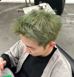 -尤司男士国潮理发馆