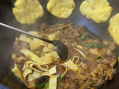 -曹丞相·地锅鸡·地锅鱼(武林店)