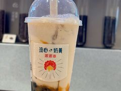 -喜茶(北京华贸购物中心店)