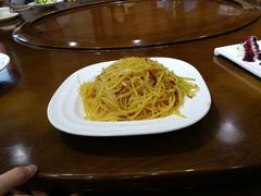 酸辣土豆丝-赤峰宴宾楼(满洲里路店)