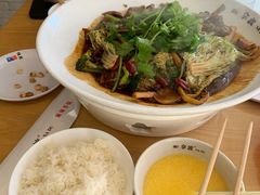 -拿渡·水煮鱼麻辣香锅(王府井奥莱·香江小镇店)