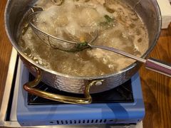 -牛满溢·自助潮汕鲜牛肉火锅(龙汇路店)