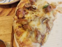 -必胜客(尹山湖歌林公园店)