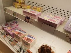 -好利来(高新枫叶广场店)