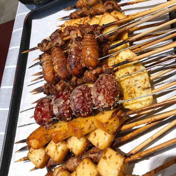 老杨头烧烤(博烤堂店)-"好吃,不逊色于老爷子的串,店面很小,屋里.