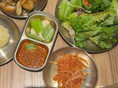 -西塔老太太泥炉烤肉(武汉摩尔城店)