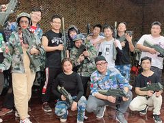 -亲兄弟真人CS团建拓展基地