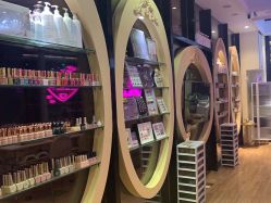 -RL Nail·瑞丽美甲美睫品牌原创店