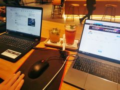 -星巴克臻选(上海合生汇1F店)