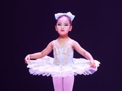 -星光舞蹈艺术中心