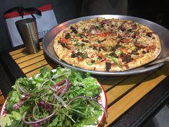 垃圾桶站点特色双拼-Tubestation站点比萨(五道营店)