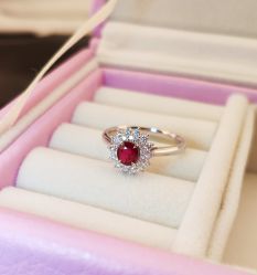 -威德钻石-克拉钻大本营(南京东路店)