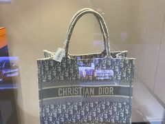 -沐渔二手奢侈品黄金手表包包回收·中古店(广州塔店)