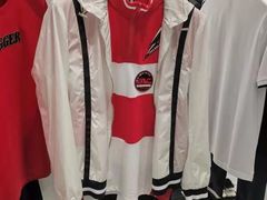 -广州白马服装市场