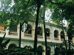 -星巴克臻选(广州沙面店)