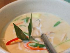中部绿咖喱鸡肉-帕蓝·暹罗料理(大学路店)