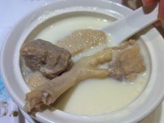 杏仁汁白肺汤-稻香海鲜饭店(第一国际店)