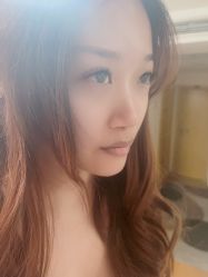 -爱美睫美甲会馆
