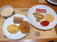 -西双版纳融创皇冠假日度假酒店