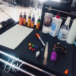 -SNOW TATTOO STUDIO