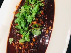 干烧比目鱼-凤凰湘语·湘粤鲜融(浦东旗舰店)