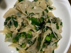 -渝信川菜 · 川味家常菜(长安店)