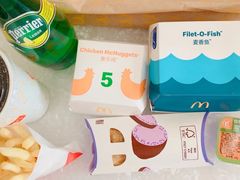 -麦当劳(展览路店)