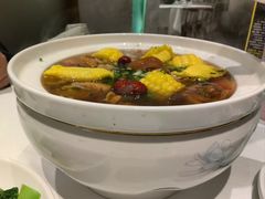 -江城小馆陕南妈妈菜·全球旅行餐厅(钟楼店)