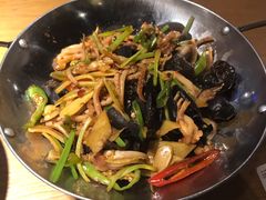 干锅八爪鱼-山水人家(九堡店)