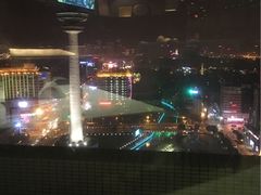 -云顶旋转自助景观餐厅