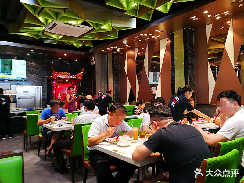 香港新发烧腊茶餐厅(水围店)大堂图片 