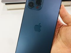 -Apple零售店(玄武湖店)