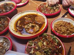 -老闵田螺馆·南昌市井菜·特色小吃(总店)