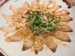 -穹六人间 people 6(岳阳路店)